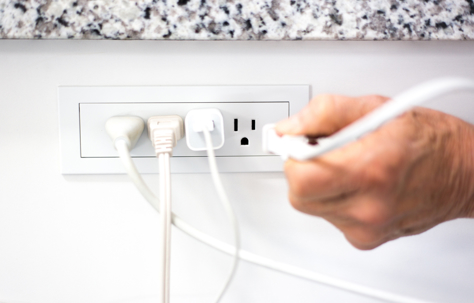 plugging into an almost full outlet